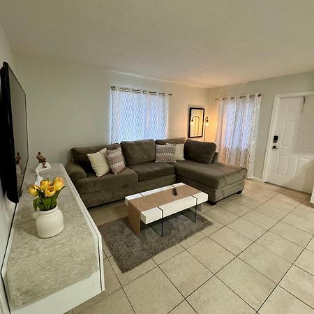 Apartment In Hollywood Close To Beach & Shops 101 Екстер'єр фото