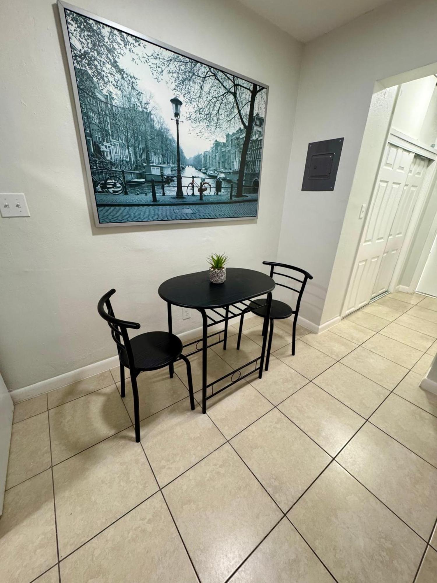 Apartment In Hollywood Close To Beach & Shops 101 Екстер'єр фото